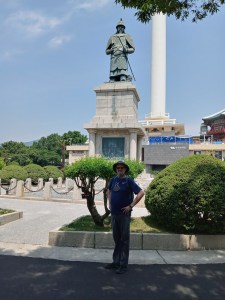 Showing 100 of 2684 media items Load more ATTACHMENT DETAILS yongdusan-park-Busan-Admiral-Yi-statue